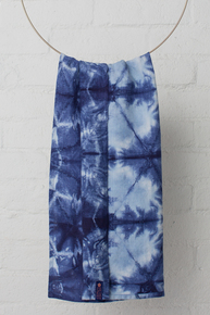 SHABD Linen Shibori  :: Triangle